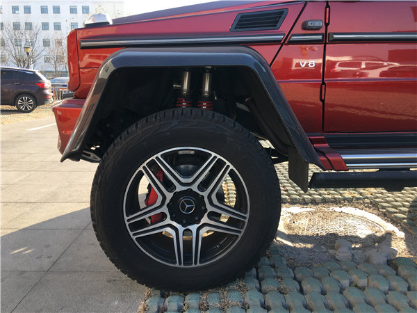 18款奔馳G500價(jià)格 4X4復(fù)古越野鐵骨錚錚-圖6