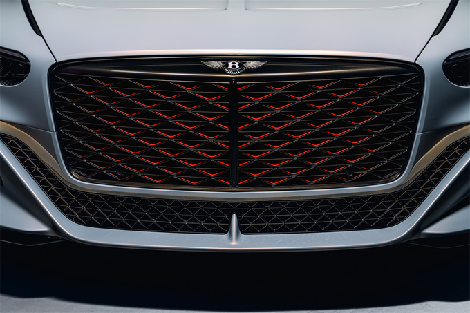 2024粤港澳大湾区车展即将开幕宾利BATUR车型将迎华南首秀-图1