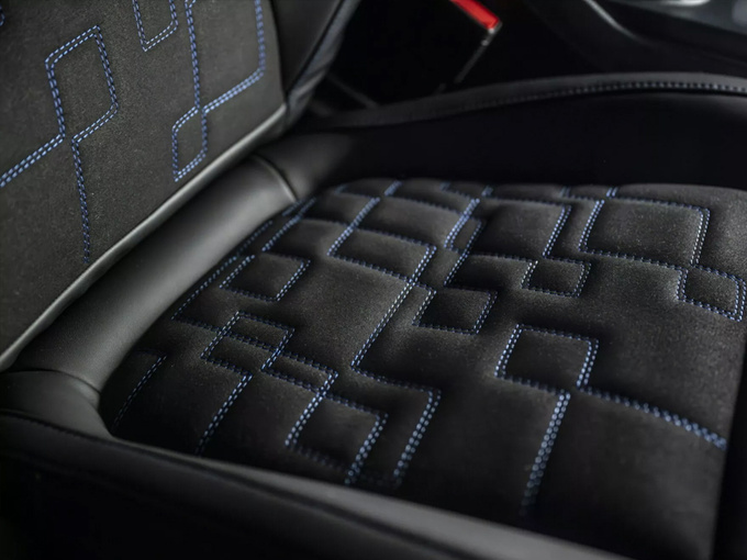 福特全新Ranger曝光搭载柴油3.0T V6发动机造型更帅气-图6