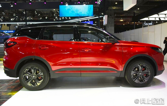 奇瑞瑞虎7超能版上市造型更运动 X.XX万起售-图3