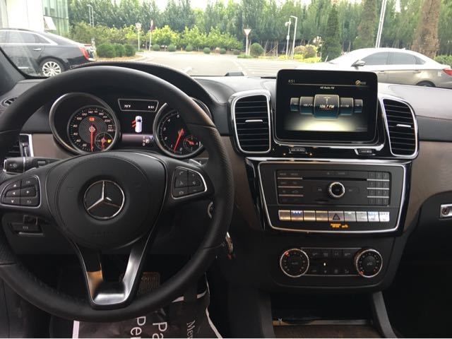 2018款奔驰GLS450报价 居家旅行舒适首选-图5