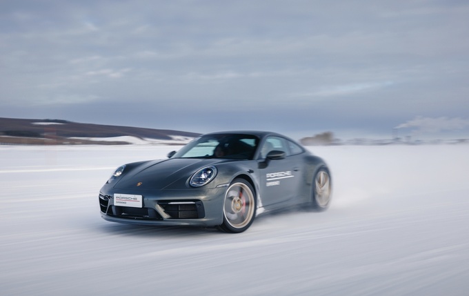 漂移盛宴保時捷全系冰雪試駕911 Dakar領銜多款新車加盟-圖15