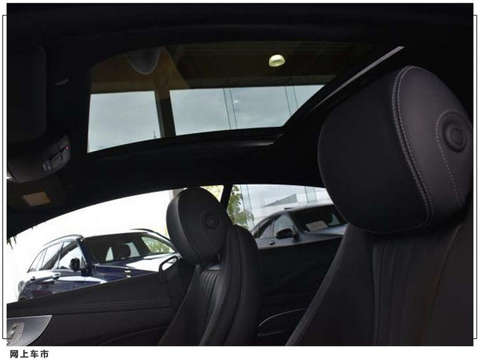 奔驰E级轿跑版实拍 点阵式格栅/内配大尺寸双联屏-图7