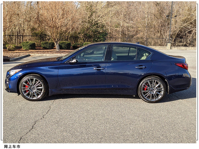 英菲尼迪Q50标轴版实拍搭3.0T引擎/配碳纤维内饰-图2