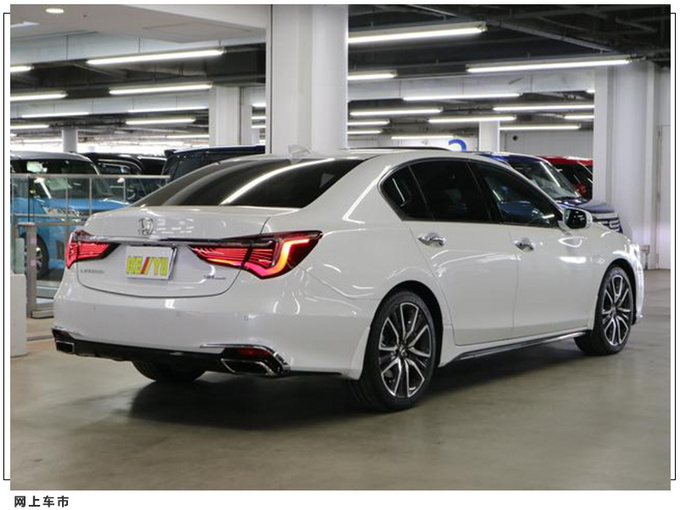 本田大号雅阁实拍搭3.5L引擎/尺寸媲美A6L-图2