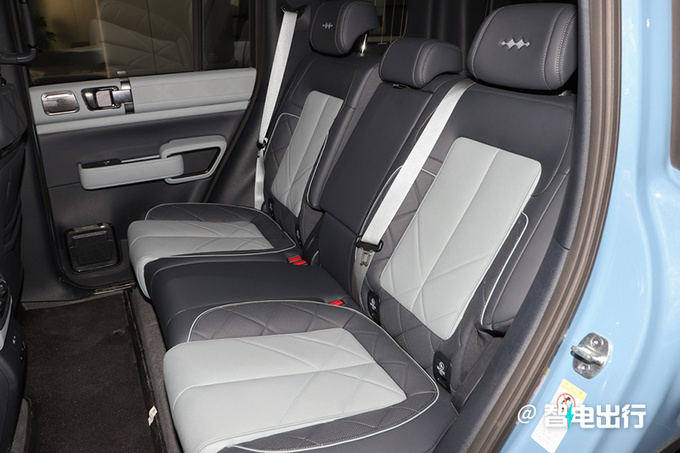 官降x.x万方程豹豹5售xx.xx万元 配双电机+三把锁-图10