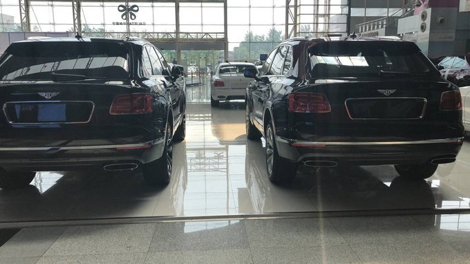 18款宾利添越市场价 柴油版四座奢华SUV-图3