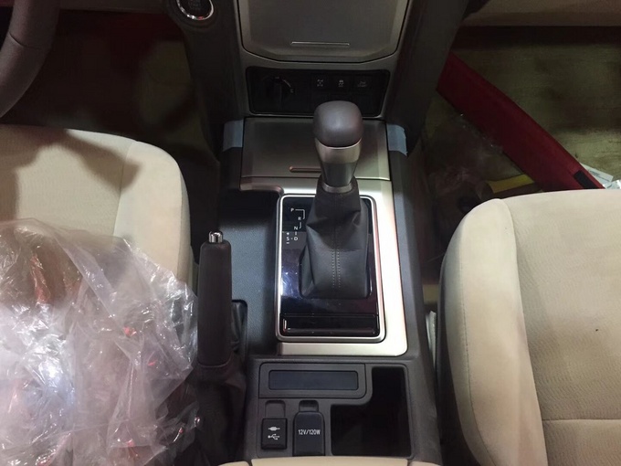 18款丰田霸道4000 GXR迪拜版最新行情价-图5