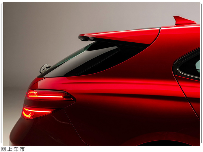 捷尼赛思G70新车型发布搭2.0T引擎/尺寸超奥迪A4-图7