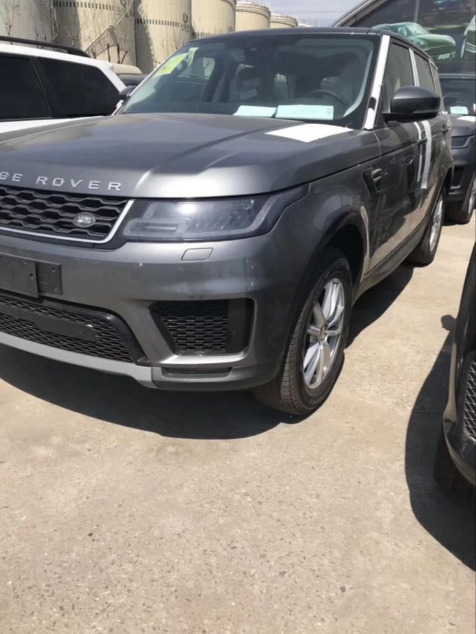 18款路虎揽胜运动S版 柴油越野优点解析-图2