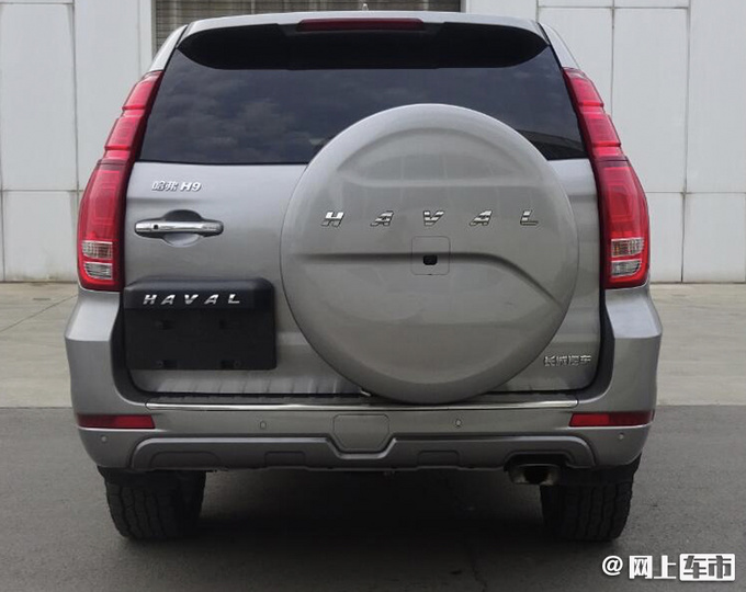 哈弗新款H9实拍曝光 前脸大改更霸气-尺寸增加-图3
