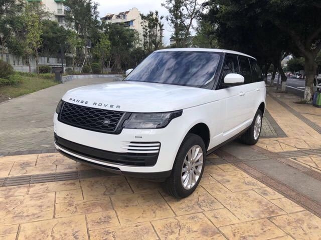 18款路虎揽胜行政3.0汽油加长现车优惠-图2