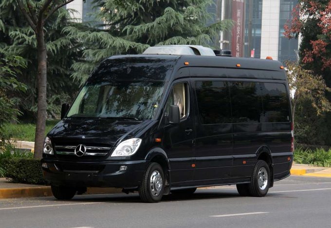 18奔驰斯宾特3.5汽油 高端大气商务房车-图2