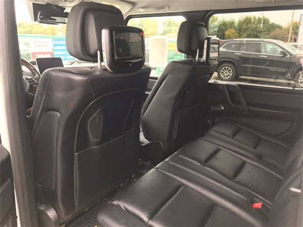 17款奔驰G500三把差速锁 爬坡能力超级强-图4