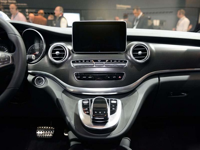 2018款奔驰V250 移动商务舱开启豪华旅行-图5