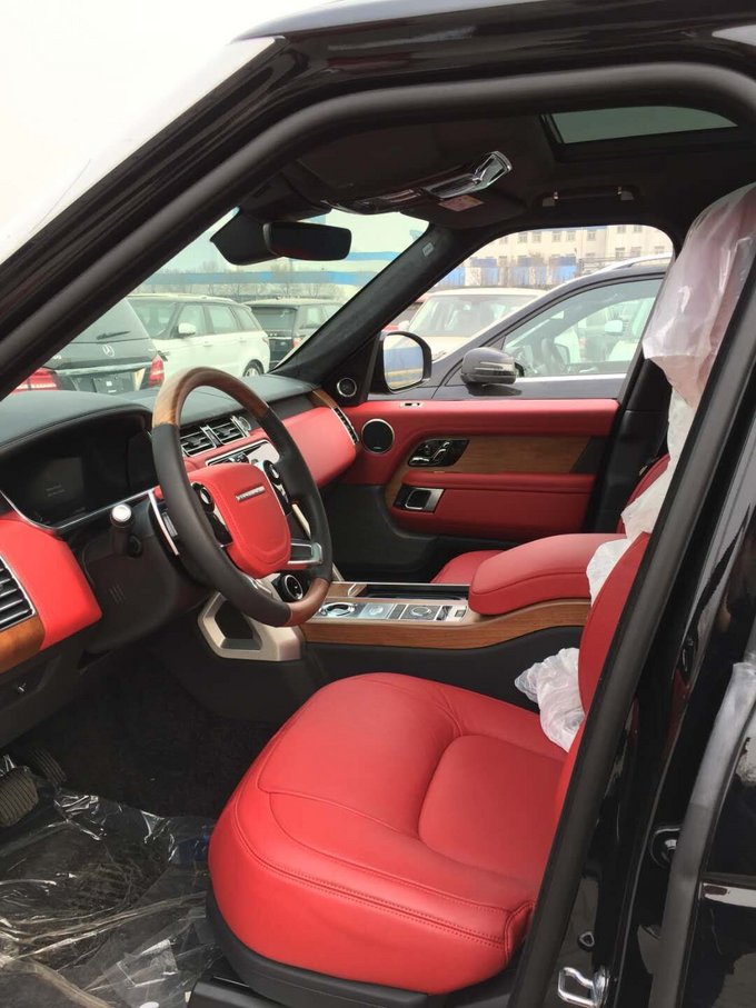 18款路虎揽胜行政 柴油创世加长SUV现车-图9