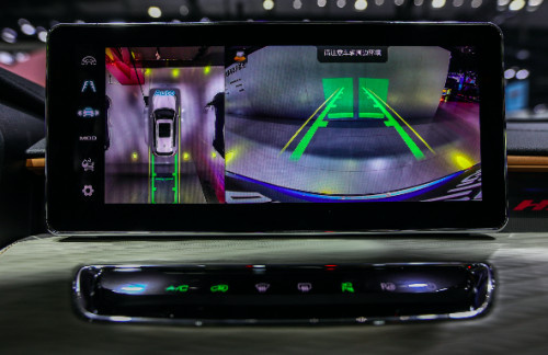 怦然心动，广州车展哈弗初恋惊喜超多-图6