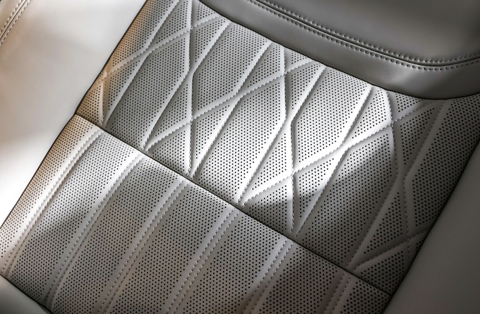 福特探险者赤金版如何定义豪华看看这5件事就知道了-图11