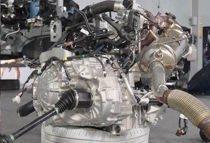 新红旗HS5经历的一拆到底揭开了中国豪华汽车的真面貌-图4