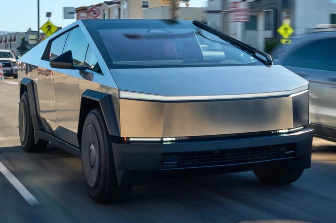 特斯拉Cybertruck皮卡首批只交付10辆高清内饰照片曝光-图1