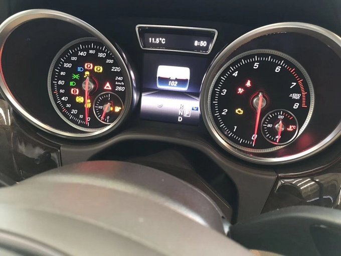 2018款奔驰GLS450 国际越野品牌舒适度高-图6