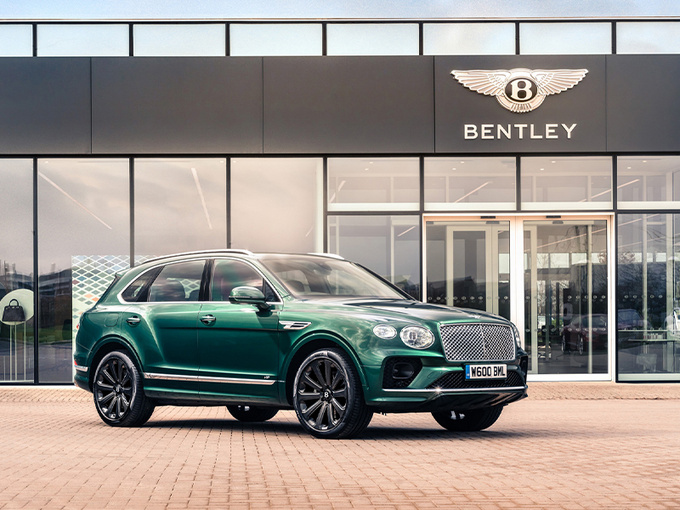 宾利添越推出改装配件搭4.0T/换22寸碳纤维轮毂-图1