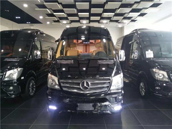 2019款奔驰斯宾特24J 自行式房车超实用-图1