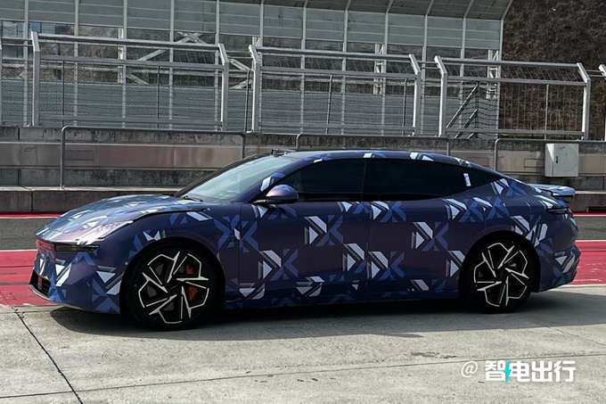 領克新車規劃曝光純電/插混都有 4月發旗艦產品-圖5