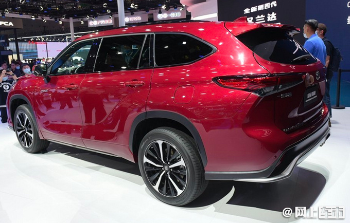 一汽丰田皇冠陆放开启预订 预计28万起售 最快下月上市-图3