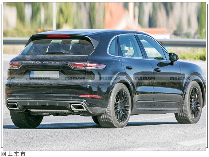 保时捷全新卡宴曝光入门搭3.0T/内配双液晶屏幕-图6