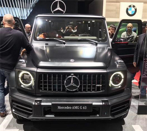 19款奔驰G63AMG巅峰战神饰演野性G级越野桀