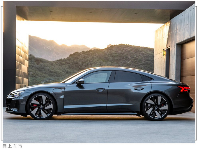 奥迪RS e-tron GT即将首发3.1秒破百/加速媲美R8-图2