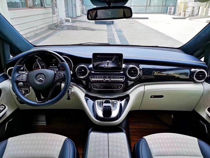 18款奔驰麦特斯配置内饰图解 天津新报价-图4