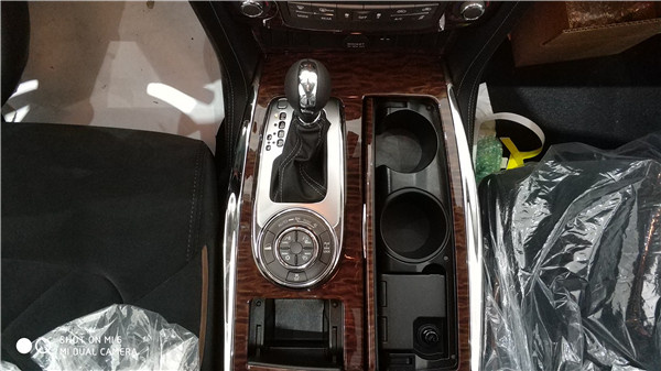 18款日产尼桑途乐SE 七座天窗操控性能优-图6