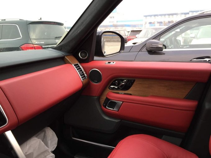 18款路虎揽胜行政 柴油创世加长SUV现车-图6