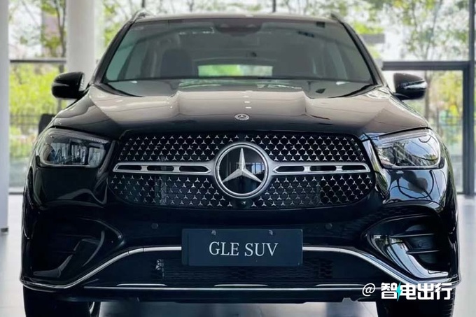 奔驰新款GLE到店实拍7月10日上市 2.0T动力缩水-图6