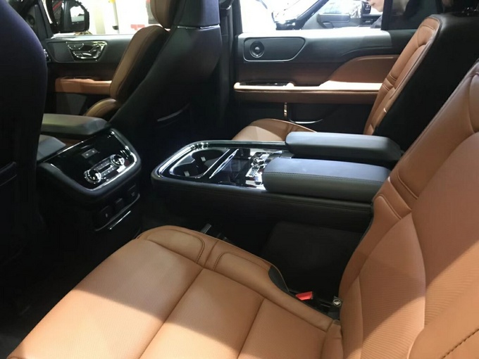 林肯领航员长轴3.5T 顶级四驱王者惠全城-图5