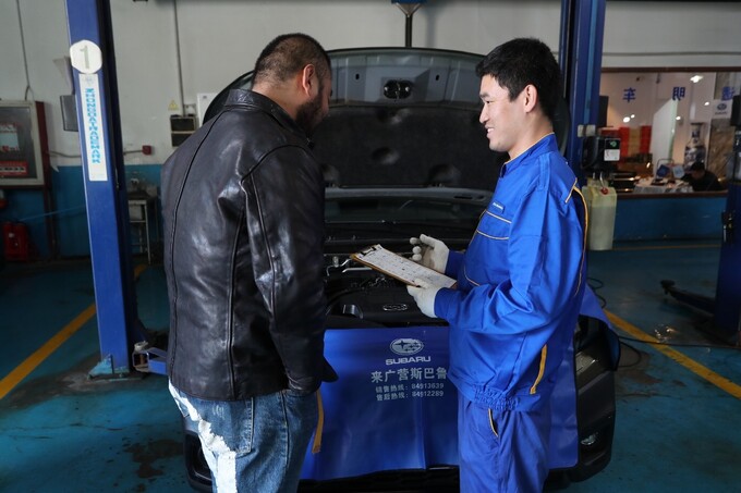 陪朋友去斯巴鲁店看傲虎我不仅被打脸还种草变粉了-图46