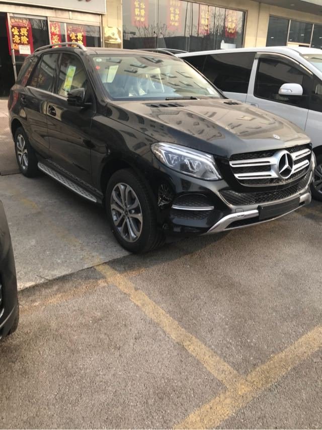 18款加版奔驰GLE400配置包 与中东版区别-图11