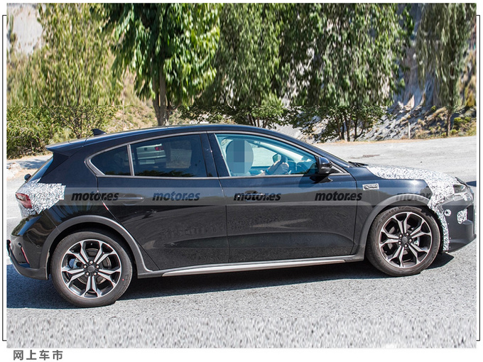 福特新款福克斯路试曝光推混动车型/外观升级-图3