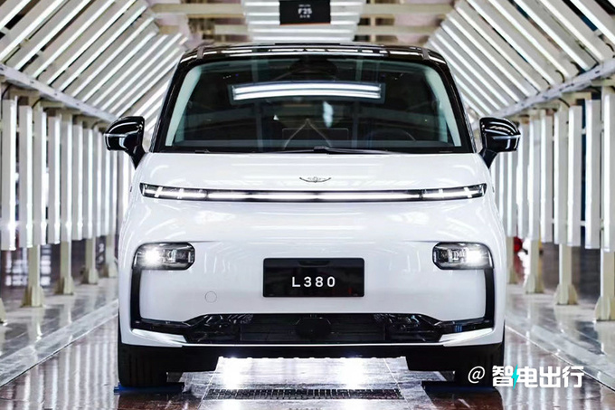 吉利翼真4S店陆地空客L380月底上市 售40万-图2