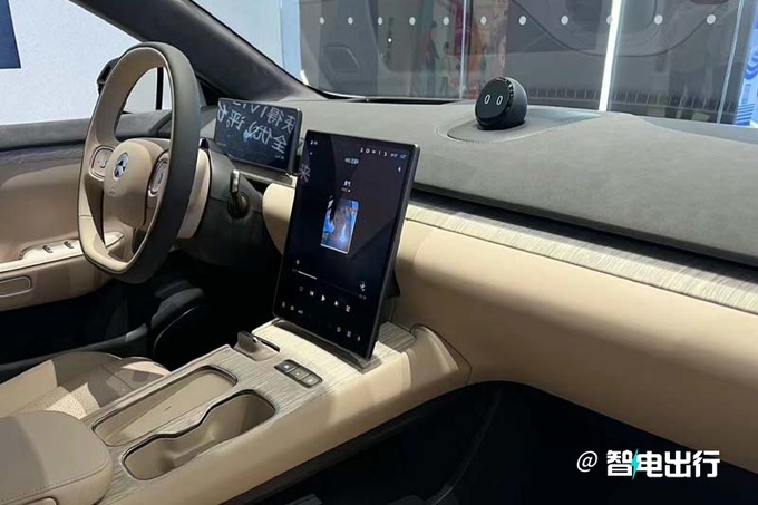 蔚来新ET7配置曝光超180项升级 6天后上市-图5