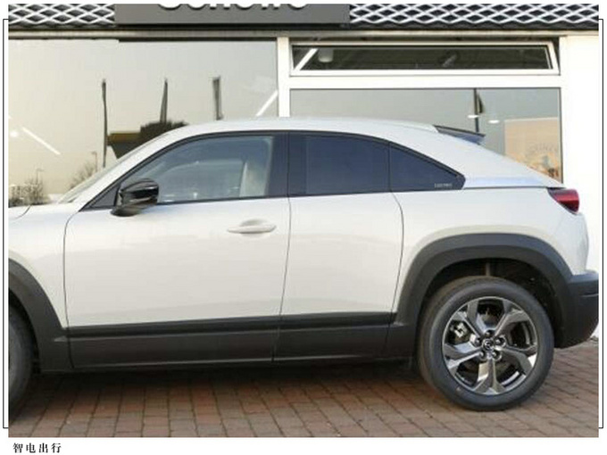 马自达纯电SUV实拍溜背车身/劳斯莱斯同款对开门-图4