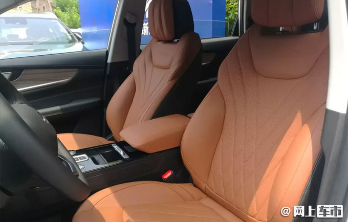 奇瑞新款瑞虎8曝光 增2.0T车型-比现款1.6T还便宜-图6