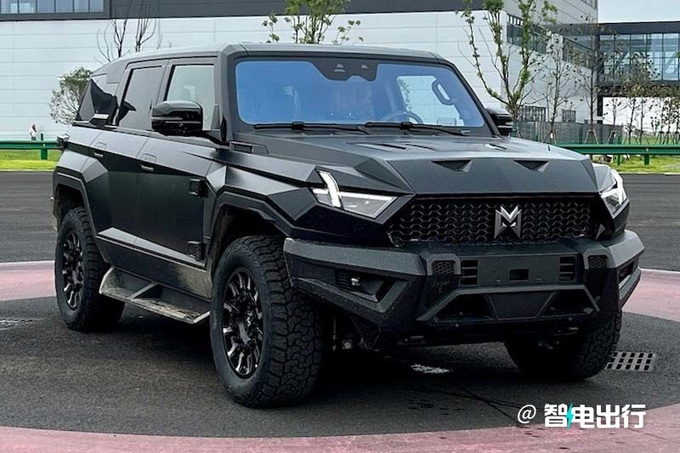 官方降价猛士917售XX.XX-XX.XX万 纯电/增程可选-图3