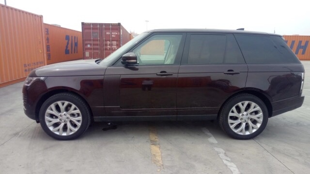 18款路虎揽胜行政版 小满配汽油越野贱卖-图4