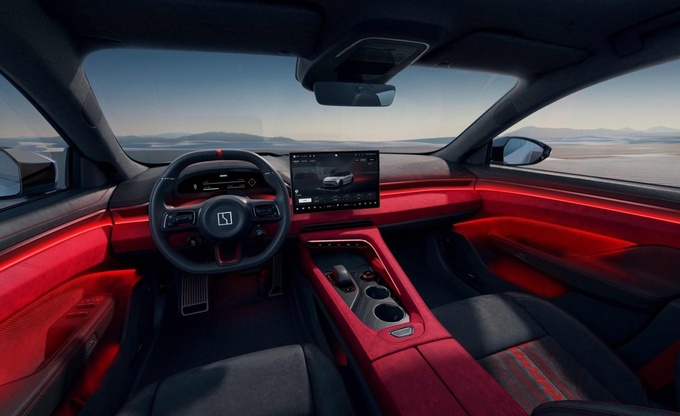 莱科宁模式加持极氪001 FR正式上市售价76.9万元起-图10