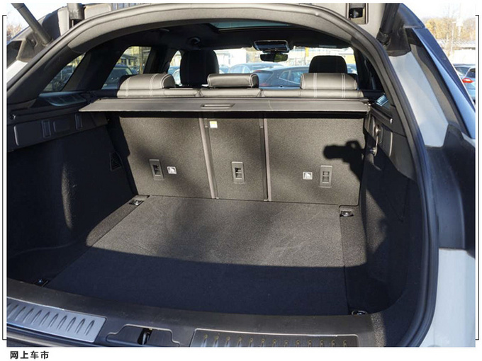 路虎新款揽胜星脉实拍曝光 搭3.0T/配黑色外观套件-图6