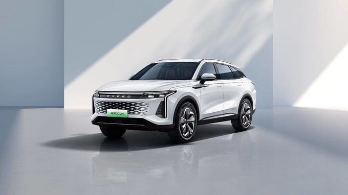 新老國貨之光間的對話聽星途瑤光C-DM與領克08 講故事-圖5