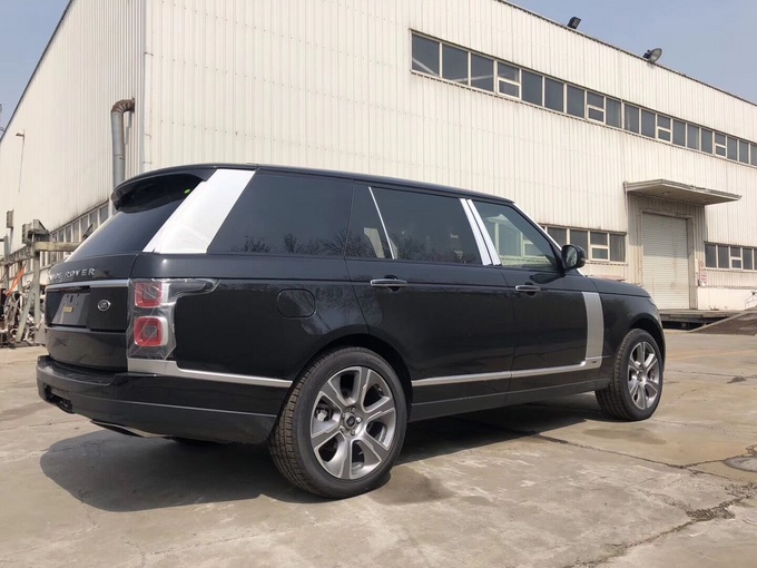 18款路虎揽胜创世版 加长SUV全国热销中-图3